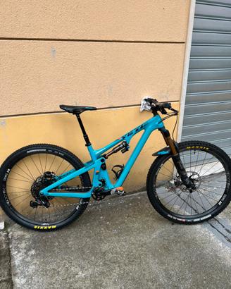 Yeti SB130 nuova mai usata