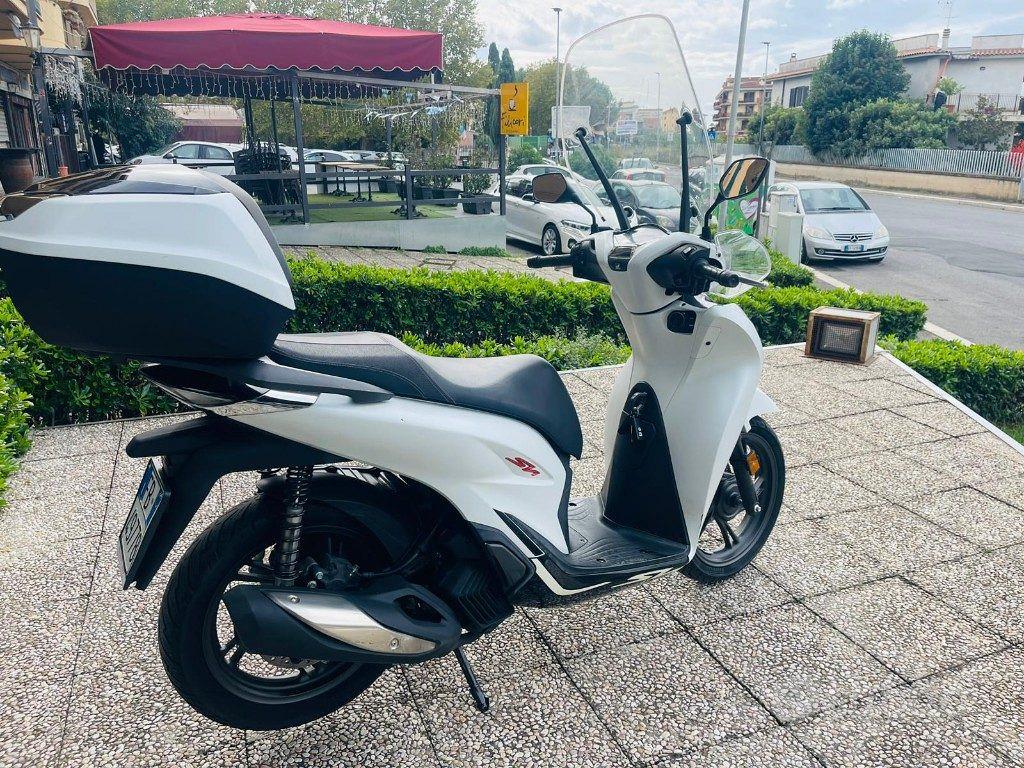 Subito Massimo Moto 3206812548 HONDA SH 125 SPORT PASSAGGIO E