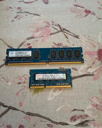 1 RAM DDR 2 per fiss , 1 RAM DDR 3 portat❗ leggre❗