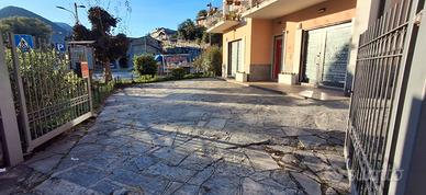Locale commerciale / abitazione