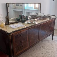 Credenza con specchio d’epoca