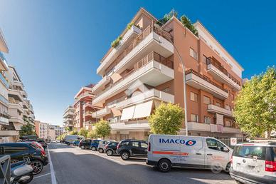 6 LOCALI A ROMA