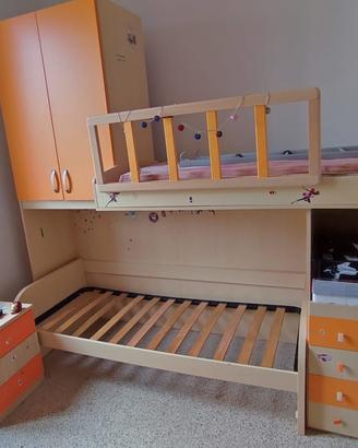 Camera da letto per 2 ragazzi