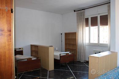 Posto letto in camera doppia a Soffiano