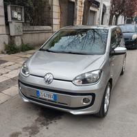 Volkswagen UP benzina -metano compreso passaggio 