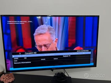 Televisore Sharp 50” LED Full HD/4K
