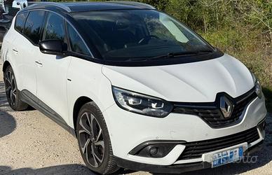 7 posti dCi 130 CV Energy Initiale Paris