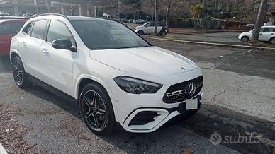 GLA 200 A d AMG line PREMIUM+Pack NUOVA Km 0