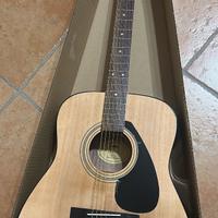 Chitarra acustica Yamaha F310-Nuova nello scatolo