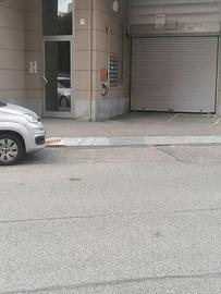 Ultimo box in stabile di costruzione recente