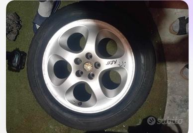 Cerchi 5 fori da  16 alfa fiat  e gomme  205/55/16