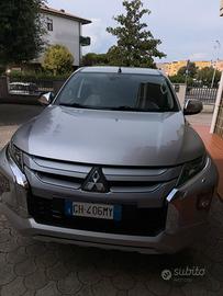 Mitsubishi L200 anno 6/2022 duoble cab