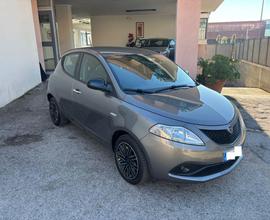 LANCIA Ypsilon 1.2 69CV 5p. S&S Gold