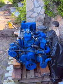 Motore OMD 3 cilindri winch usati boma e altro