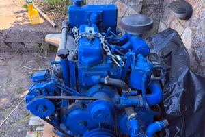 Motore OMD 3 cilindri winch usati boma e altro