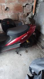 Scooter Malaguti F12.