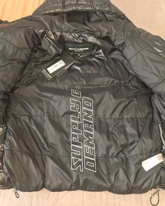 Giubbotto Supply & Demand con cappuccio