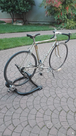 Bicicletta con cambio shimano