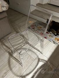 N.4 sedie e N.2 sgabelli in plexiglass