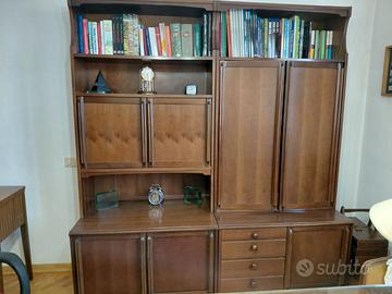 Mobile studio con scrivania