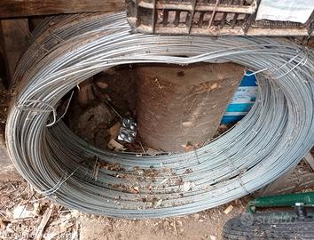3 rotoli filo ferro zincato per filari.