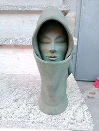 Testa di donna