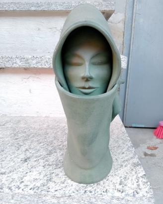 Testa di donna