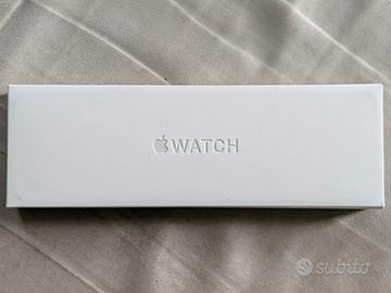 Apple Watch 11 GPS 46mm + Cinturino