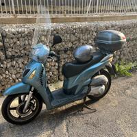 Honda SH150 del 2004