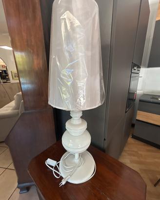 Lampada da tavolo
