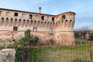 Bassa Bresciana- Porzione di Castello -