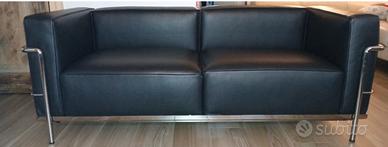 Divano LC3 Le Corbusier per Cassina