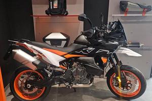 KTM 890 SMT NUOVA 2024