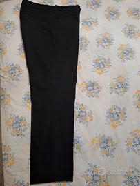 pantaloni neri