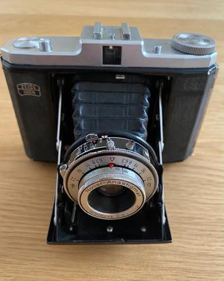 Zeiss Ikon Nettar pieghevole anni 50