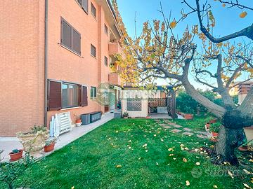 Appartamento 2 locali con giardino
