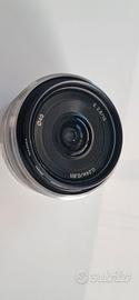 Obiettivo Sony SEL16F28 16mm f/2.8