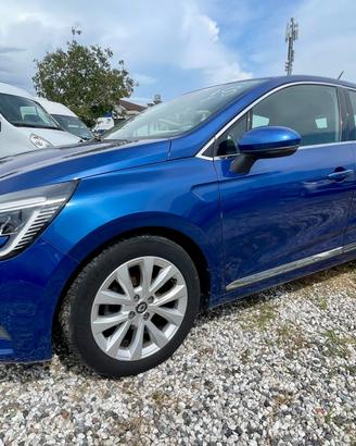 Renault Clio TCe 100 CV CVT 5 porte Intens