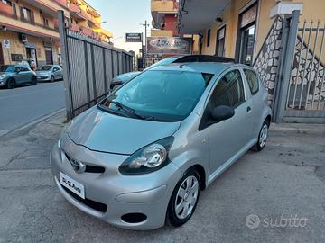 Toyota Aygo 1.0 12V VVT-i Connect