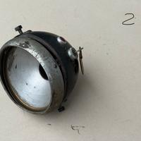 Fari anteriori con componenti interni