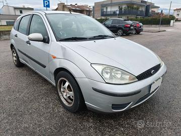 Ford Focus 1,8 Tdci ( DISTRIBUZIONE FATTA )