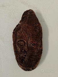 scultura in legno 