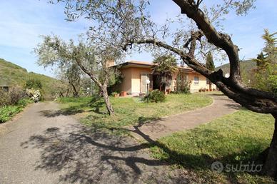 VILLA SINGOLA A SCANDRIGLIA