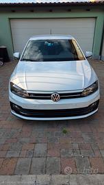 volkswagen polo highline r-line 1.0 tsi 95 cv