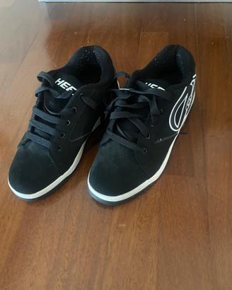 Scarpe con rotelle Heelys