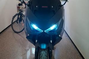 Honda Forza 750 2025