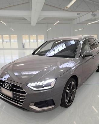 AUDI A4 AVANT 35 TDI/163 CV S TRONIC B