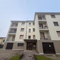 3 LOCALI A SUZZARA