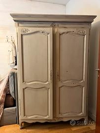 Armadio vintage anni 50 in legno massello