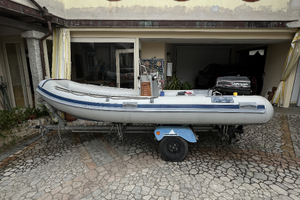 Joker boat Coaster 440 senza motore